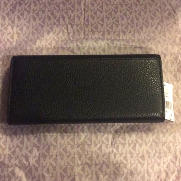 MICHAEL KORS GUSSET CARRY ALL LEATHER - Picture 2 of 8